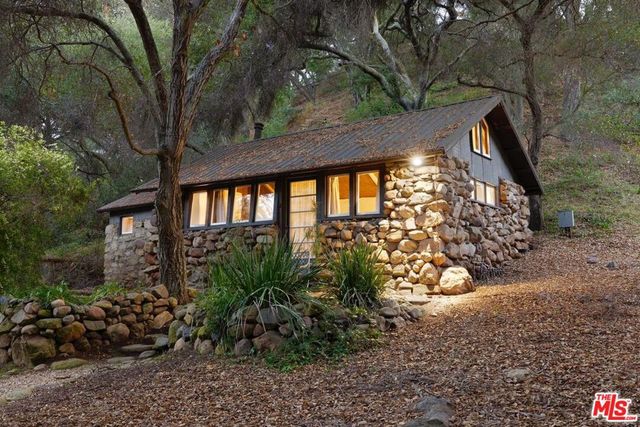 647 Old Topanga Canyon Road, Topanga, CA 90290