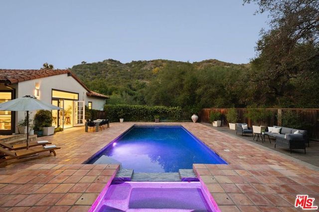 647 Old Topanga Canyon Road, Topanga, CA 90290