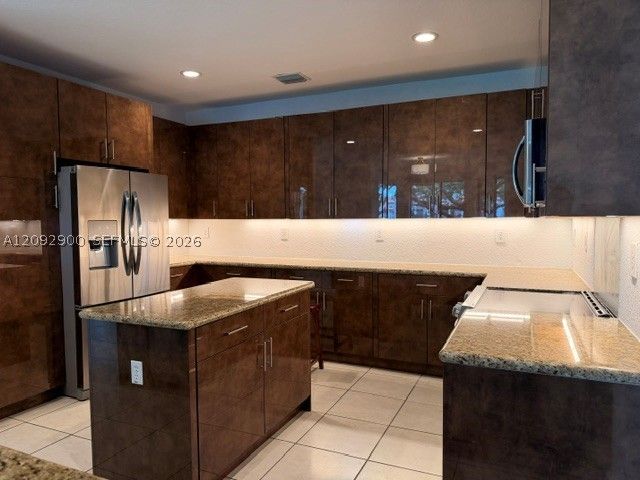 7713 SW 193rd St, Cutler Bay, FL 33157