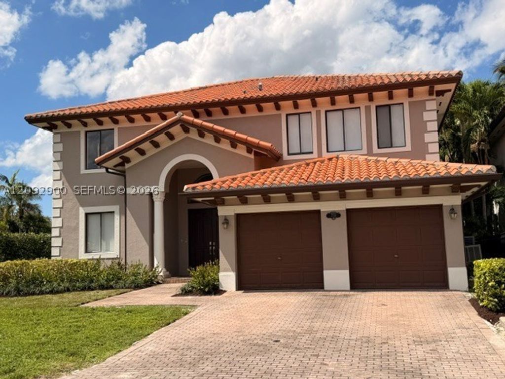 7713 SW 193rd St, Cutler Bay, FL 33157