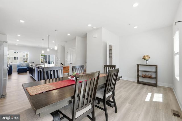 10915 DRUMMOND PL, White Plains, MD 20695