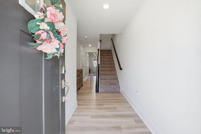10915 DRUMMOND PL, White Plains, MD 20695