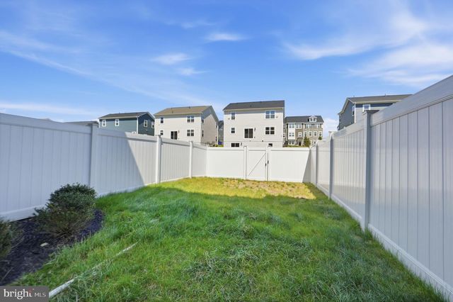10915 DRUMMOND PL, White Plains, MD 20695