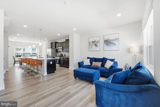 10915 DRUMMOND PL, White Plains, MD 20695