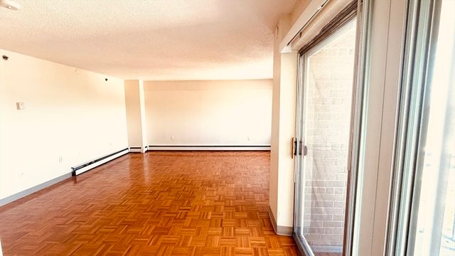 1025 Hancock St 14F, Quincy, MA 02169