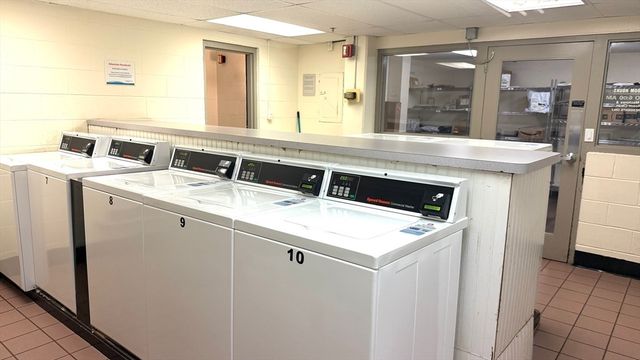 1025 Hancock St 14F, Quincy, MA 02169