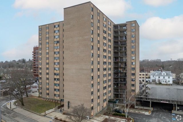 1025 Hancock St 14F, Quincy, MA 02169