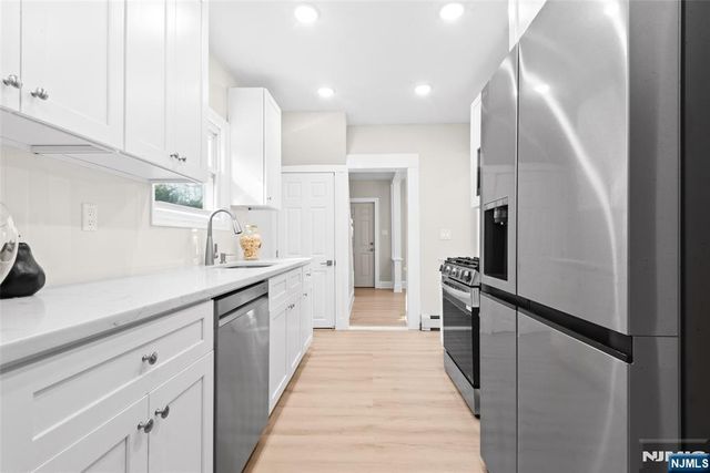 56 Harvey Street, Closter, NJ 07624