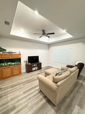 3095 Silver Maple Dr, Cantonment, FL 32533