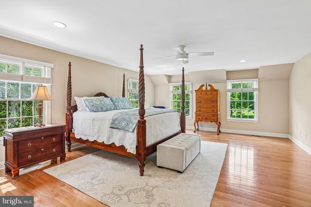 3240 HEDWIG LN, Collegeville, PA 19426