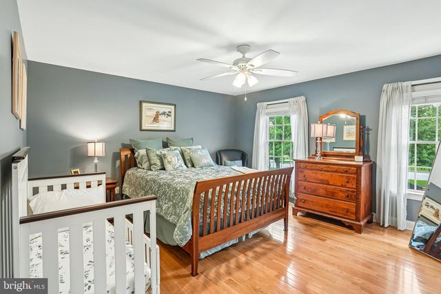 3240 HEDWIG LN, Collegeville, PA 19426