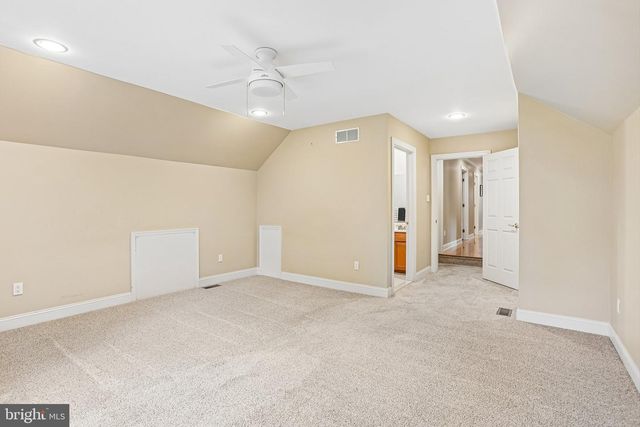 3240 HEDWIG LN, Collegeville, PA 19426