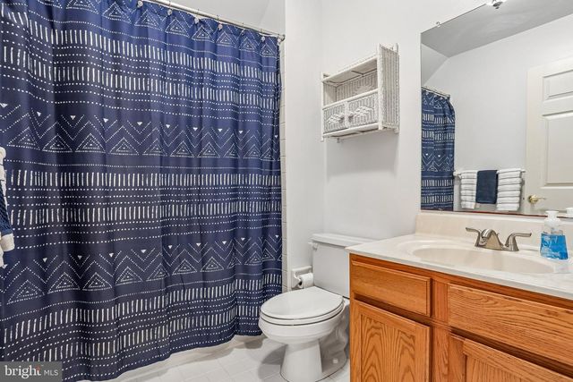 3240 HEDWIG LN, Collegeville, PA 19426