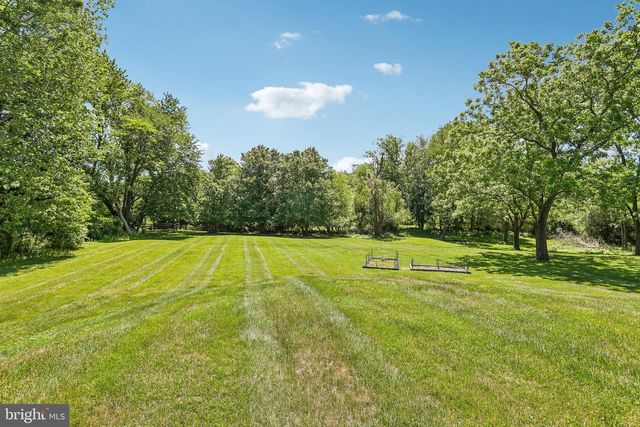 3240 HEDWIG LN, Collegeville, PA 19426