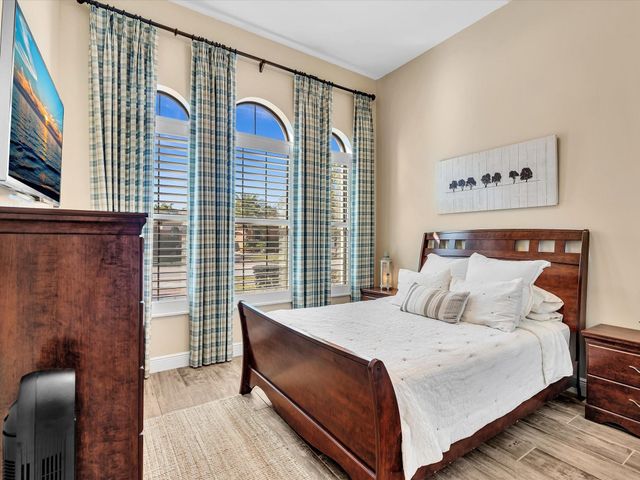 11715 NW 82nd Court, Parkland, FL 33076