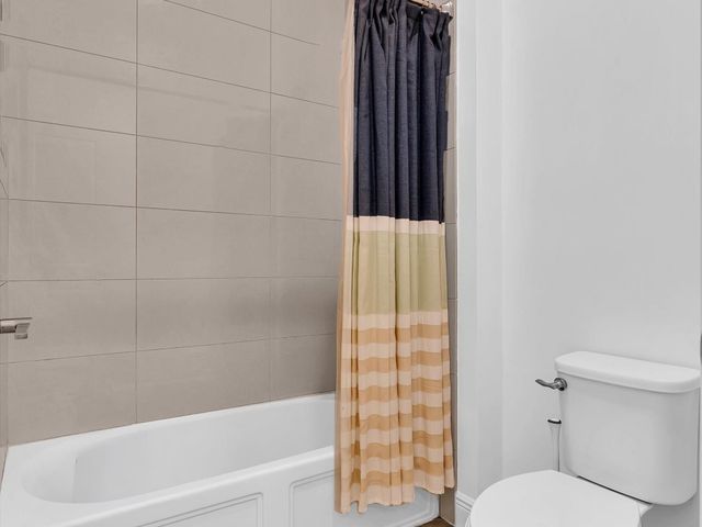 11715 NW 82nd Court, Parkland, FL 33076