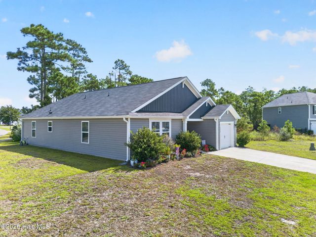 1730 E Coronado Avenue SE, Bolivia, NC 28422