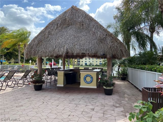 8274 Key Royal CIR 1032, Naples, FL 34119