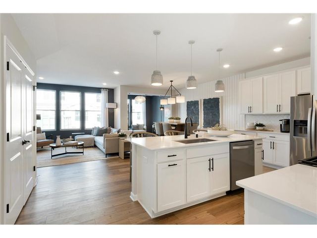 14995 Avondale View, Rosemount, MN 55068