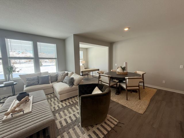 14995 Avondale View, Rosemount, MN 55068