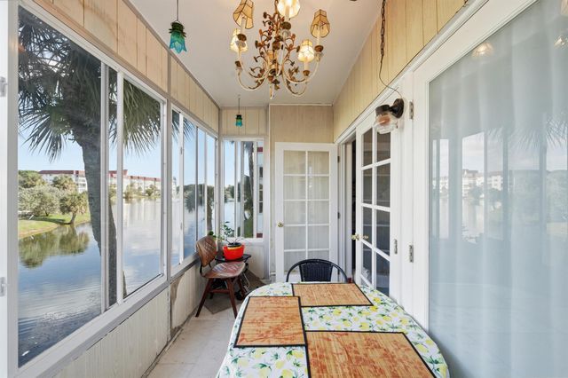 4851 NW 21st Street 2p, Lauderhill, FL 33313