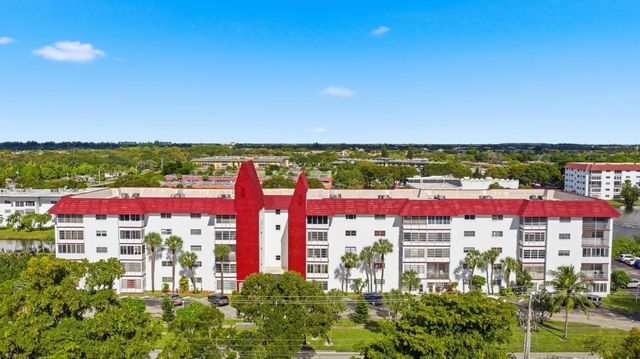 4851 NW 21st Street 2p, Lauderhill, FL 33313