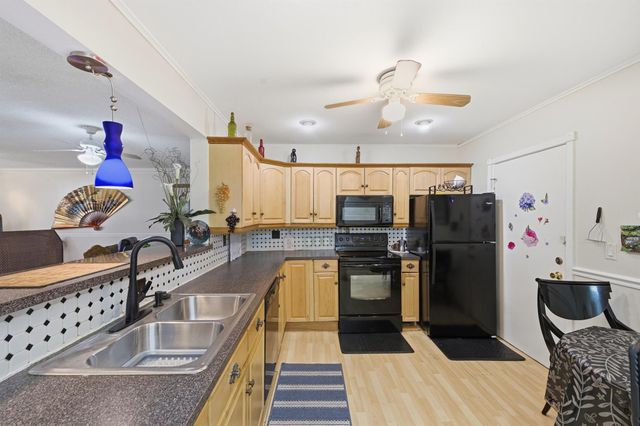 4851 NW 21st Street 2p, Lauderhill, FL 33313