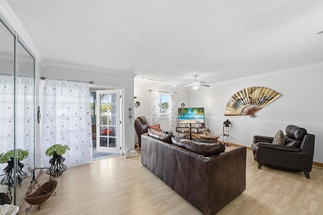 4851 NW 21st Street 2p, Lauderhill, FL 33313