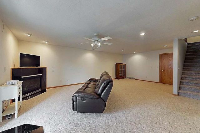 4433 Spoonbill Court, Marion, IA 52302