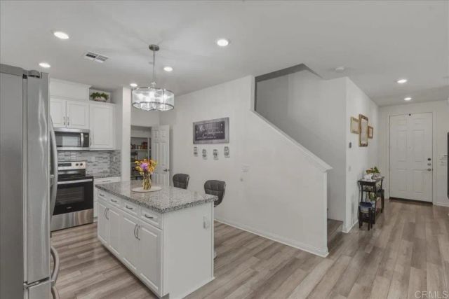 10702 Ensworth Way, Spring Valley, CA 91978