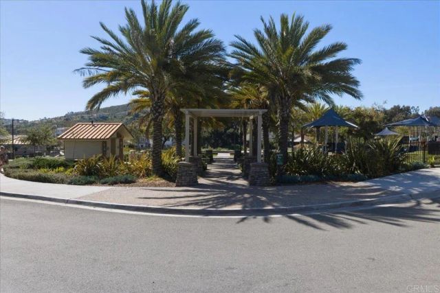 10702 Ensworth Way, Spring Valley, CA 91978