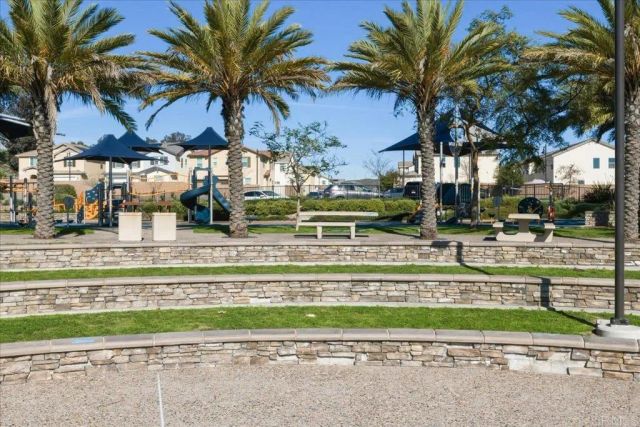 10702 Ensworth Way, Spring Valley, CA 91978