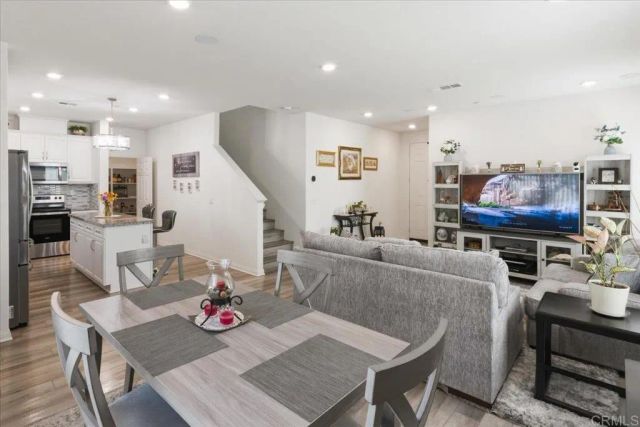 10702 Ensworth Way, Spring Valley, CA 91978