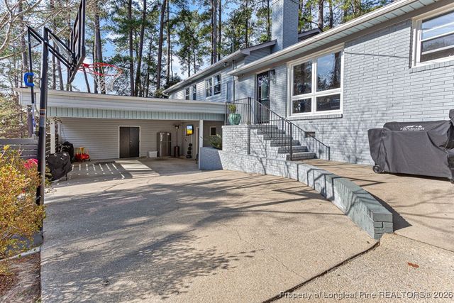 2507 Mirror Lake Drive, Fayetteville, NC 28303