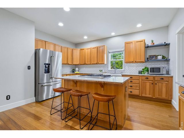 803 Ridge Runner Dr, Fort Collins, CO 80524