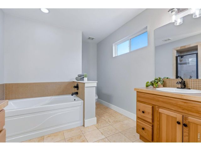 803 Ridge Runner Dr, Fort Collins, CO 80524