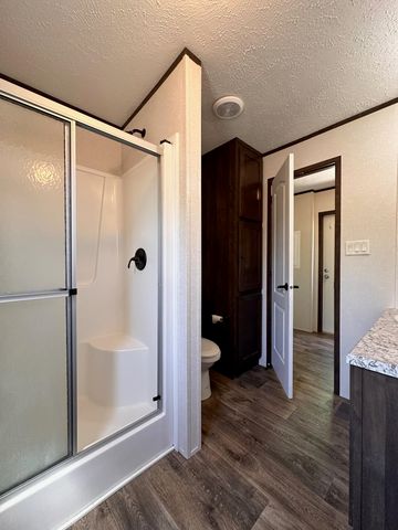 7958 An County Road 404, Palestine, TX 75803