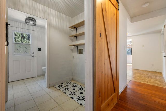 12024 Acosta Ct, Waterford, CA 95386