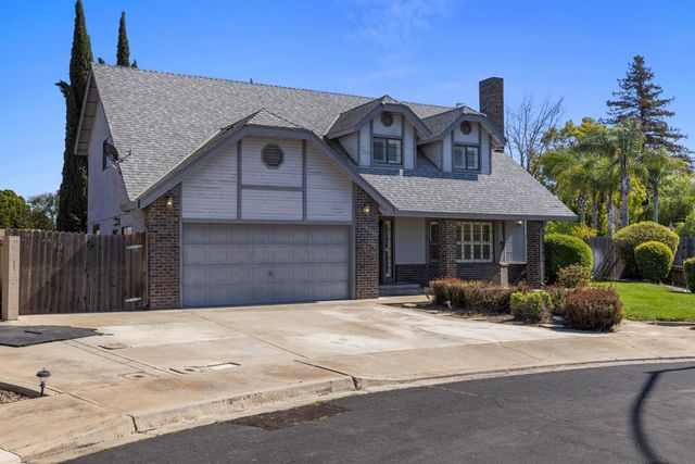 12024 Acosta Ct, Waterford, CA 95386