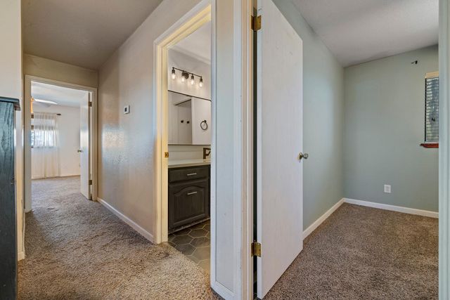 12024 Acosta Ct, Waterford, CA 95386