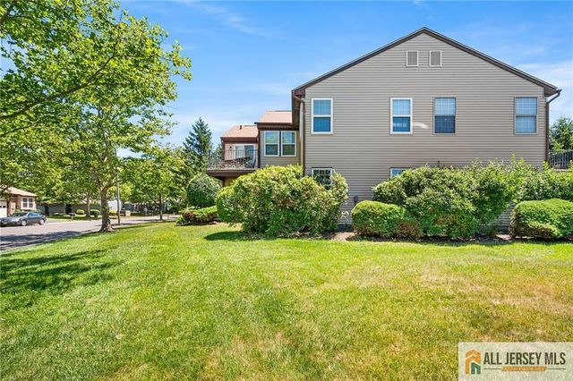 2 John Tyler Court 2A, Monroe, NJ 08831
