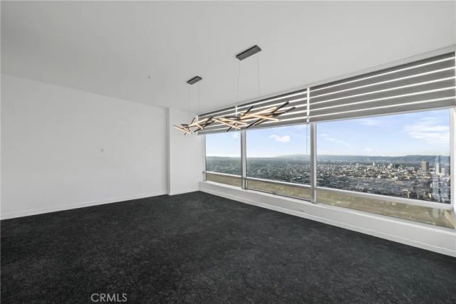 900 W Olympic Boulevard 46B, Los Angeles, CA 90015