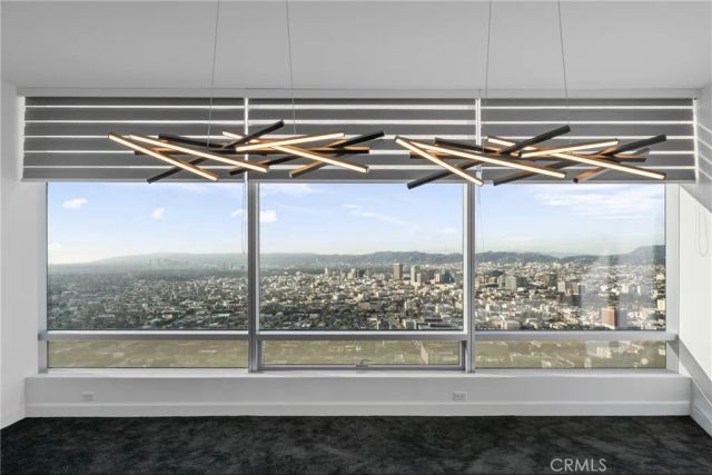 900 W Olympic Boulevard 46B, Los Angeles, CA 90015
