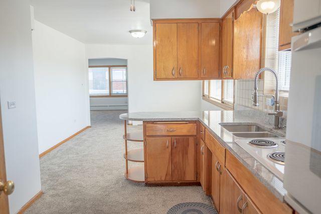 5520 S Pulaski Road 2, Chicago, IL 60629