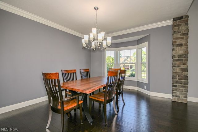 6300 Ox Ridge Trail, Highland Heights, OH 44143
