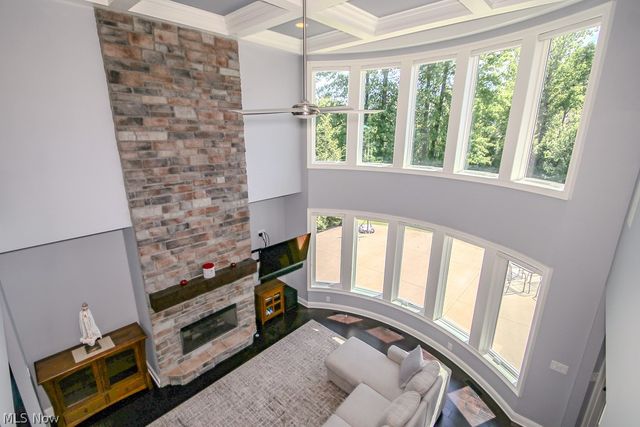6300 Ox Ridge Trail, Highland Heights, OH 44143