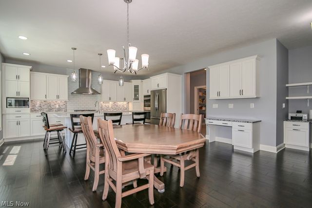 6300 Ox Ridge Trail, Highland Heights, OH 44143