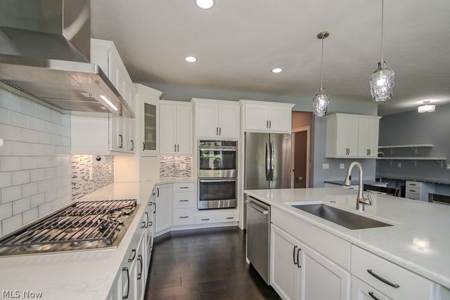 6300 Ox Ridge Trail, Highland Heights, OH 44143