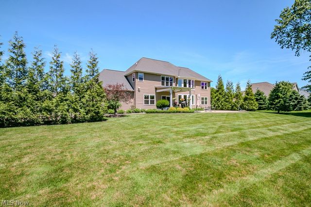 6300 Ox Ridge Trail, Highland Heights, OH 44143