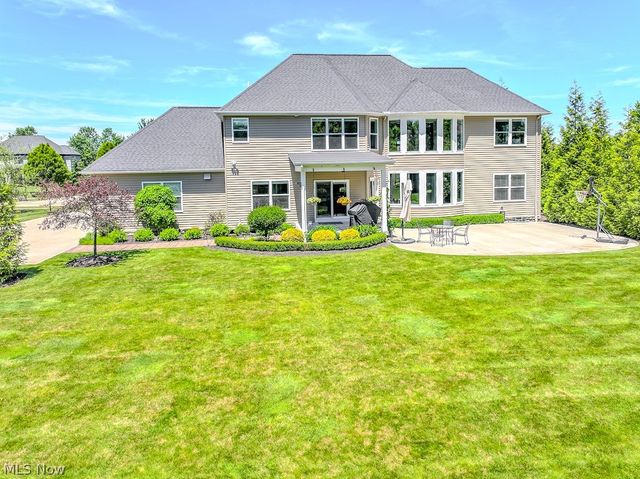 6300 Ox Ridge Trail, Highland Heights, OH 44143
